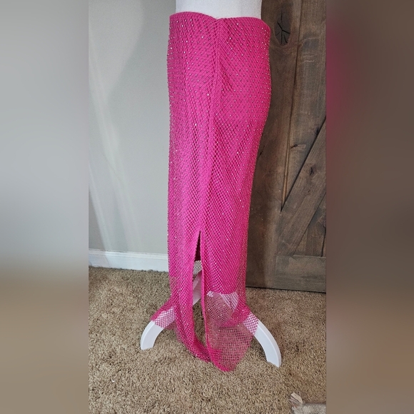 SINCERLY JULES mesh Fishnet Sequin Midi Skirt In Hot Pink. Size Med NWT - Picture 16 of 16